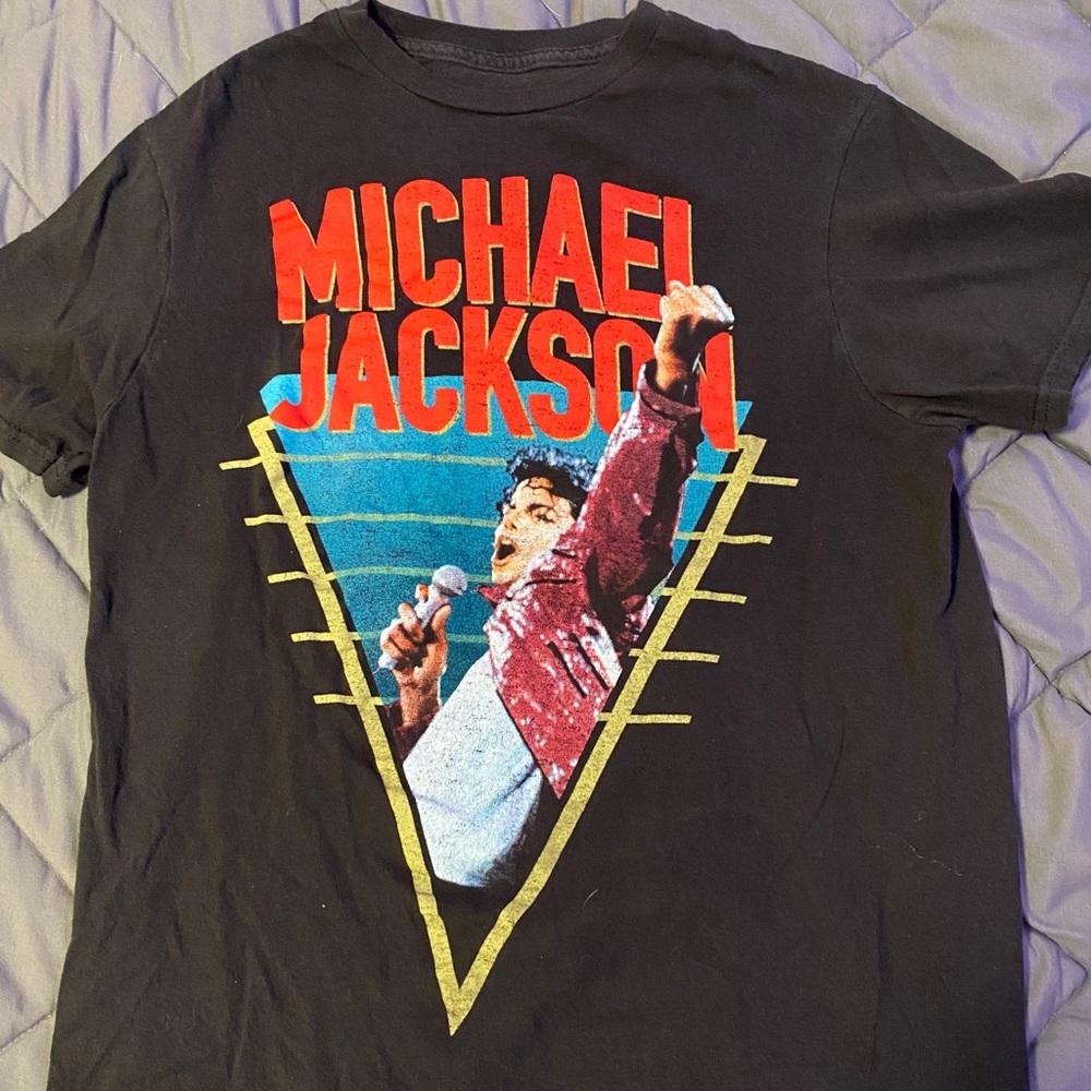 Cute tee 💖